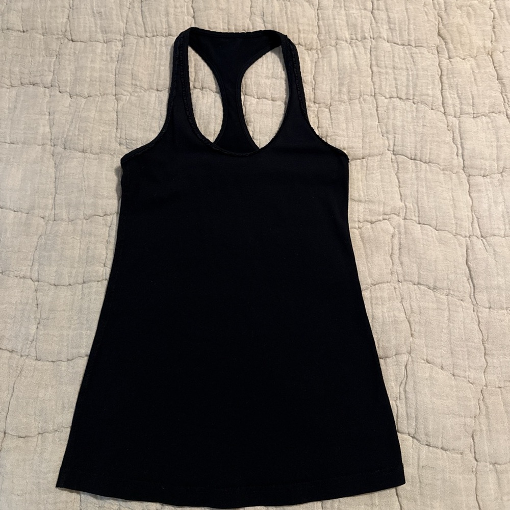 Lululemon Athletica Black racerback Tank Top ruffle trim size 4